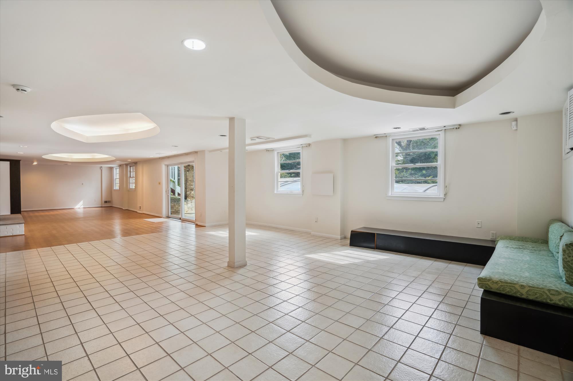 KENWOOD PARK - Residential