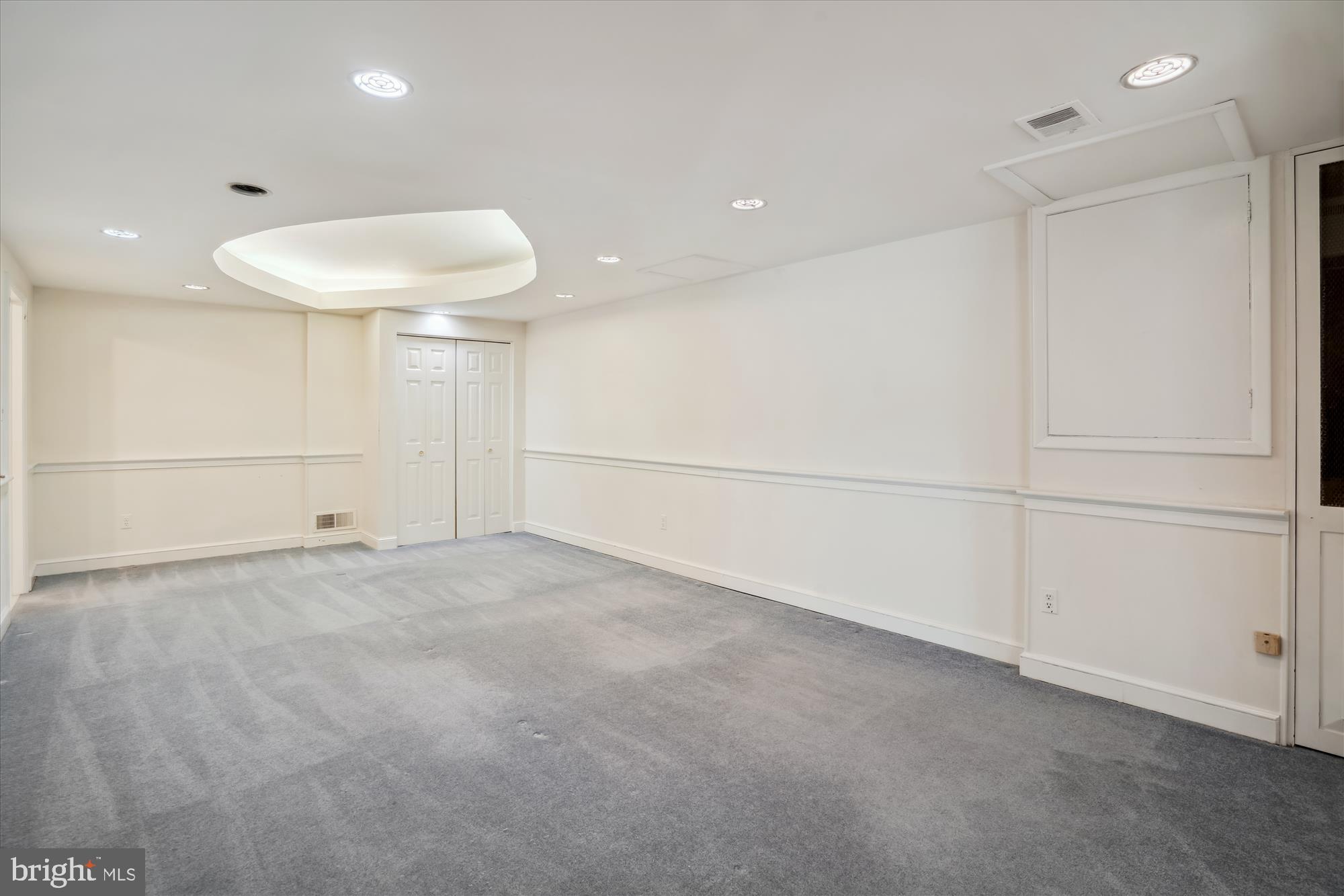 KENWOOD PARK - Residential