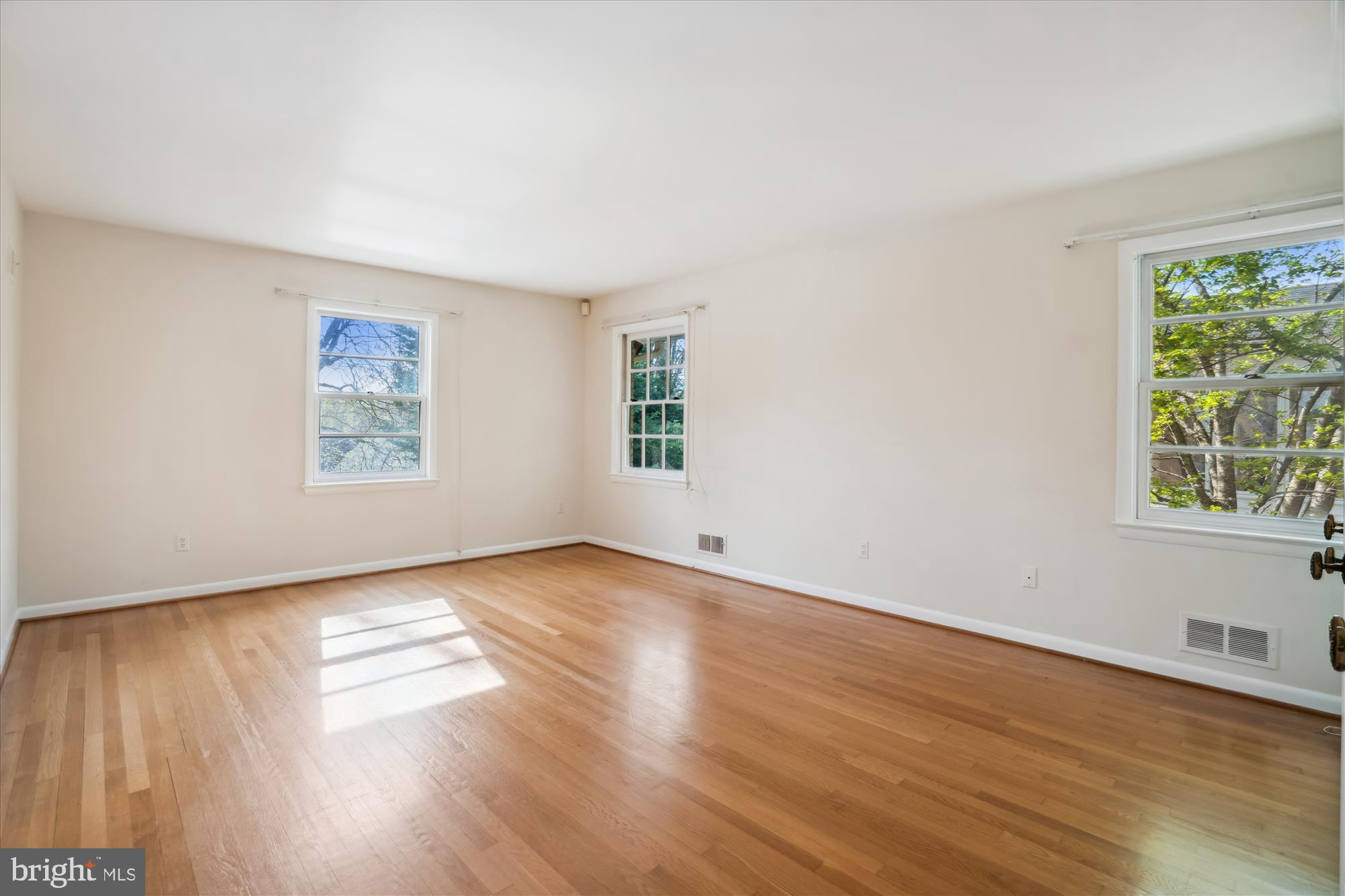 KENWOOD PARK - Residential