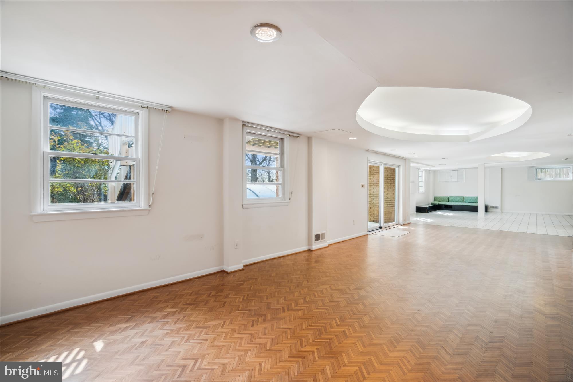 KENWOOD PARK - Residential