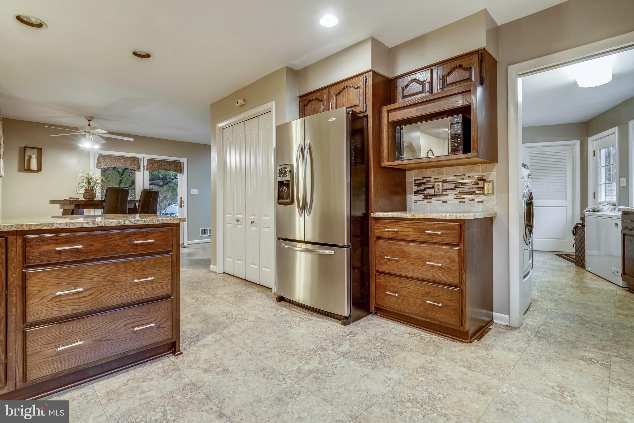 LOCUST GROVE ESTATES - Residential