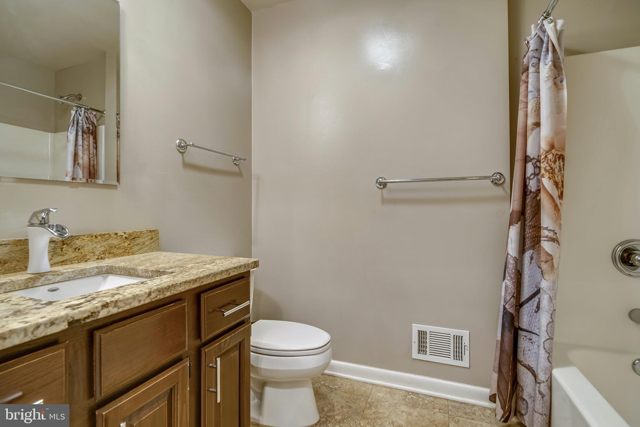 LOCUST GROVE ESTATES - Residential