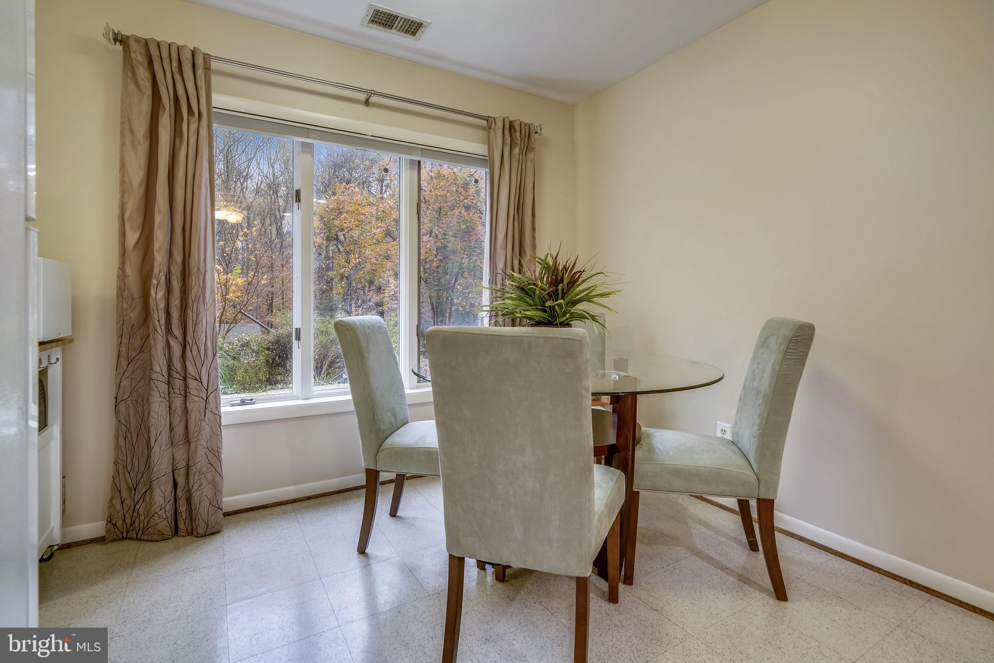 LOCUST GROVE ESTATES - Residential