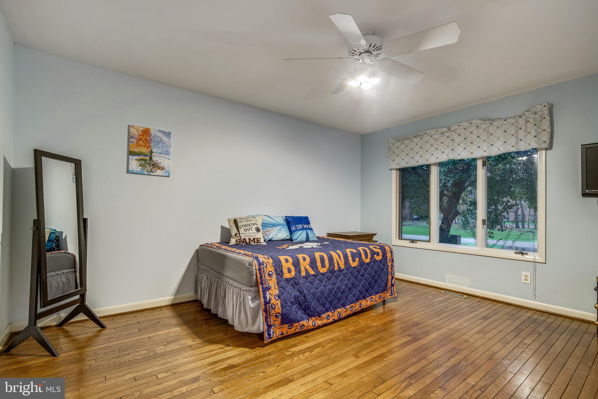 LOCUST GROVE ESTATES - Residential