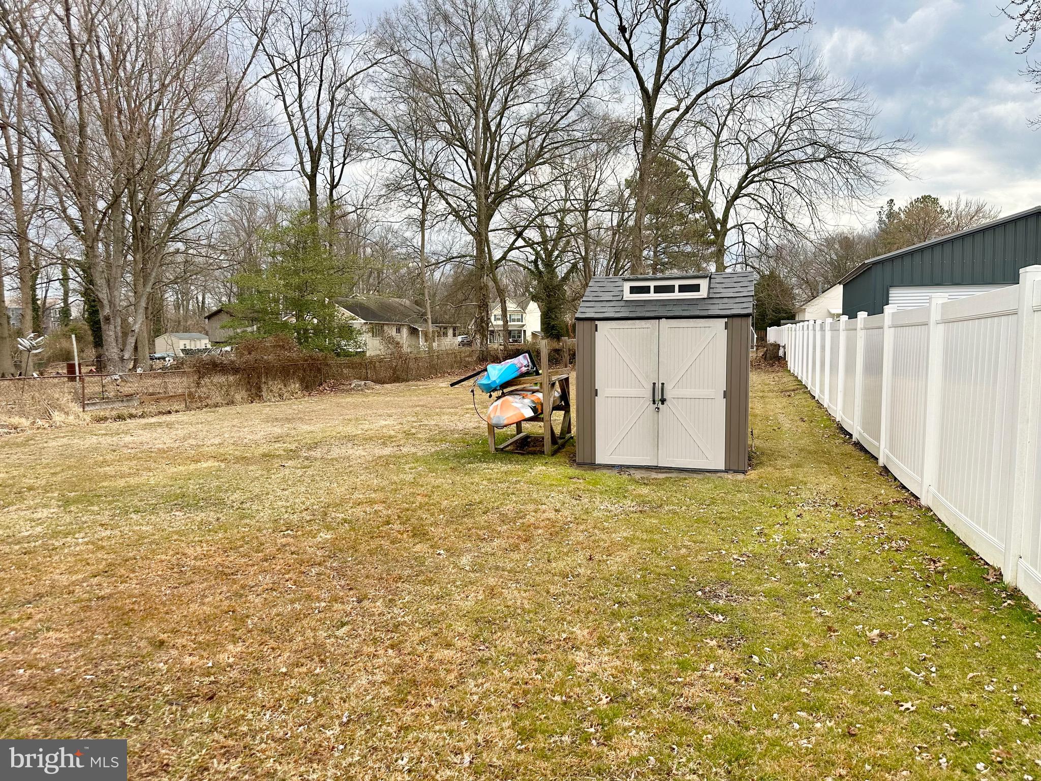 OLIVER BEACH - Residential