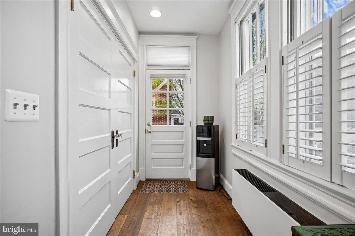 ROSEMONT - Residential