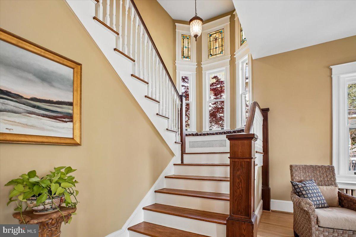 ROSEMONT - Residential