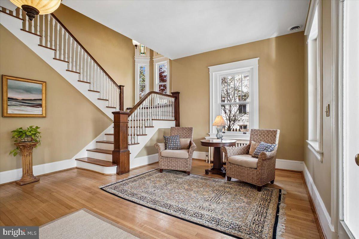 ROSEMONT - Residential