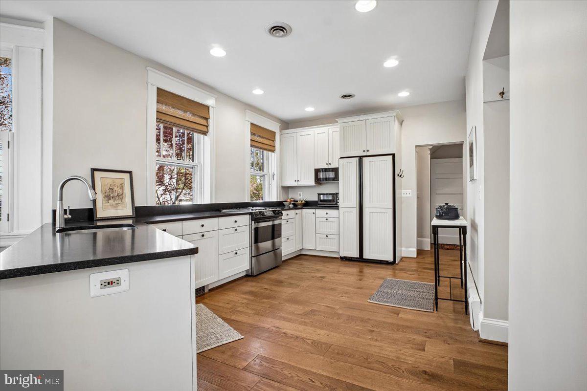 ROSEMONT - Residential