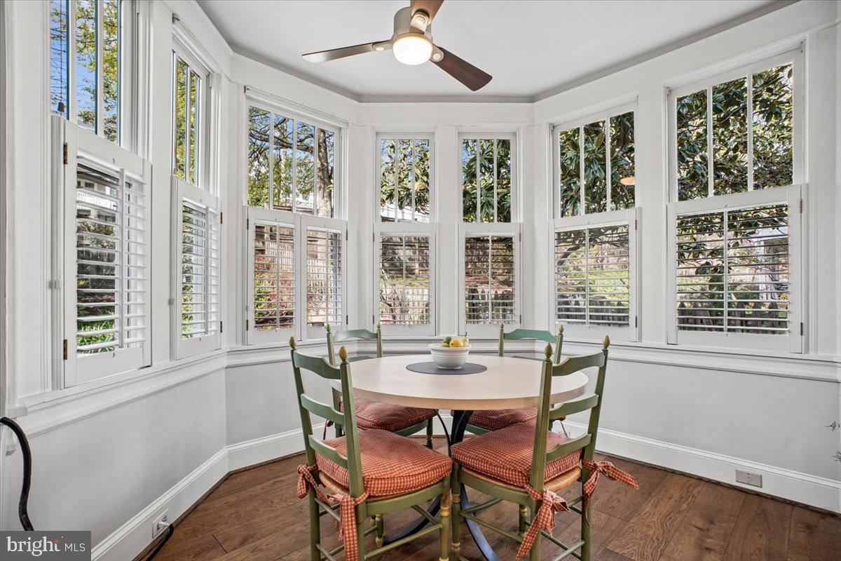 ROSEMONT - Residential