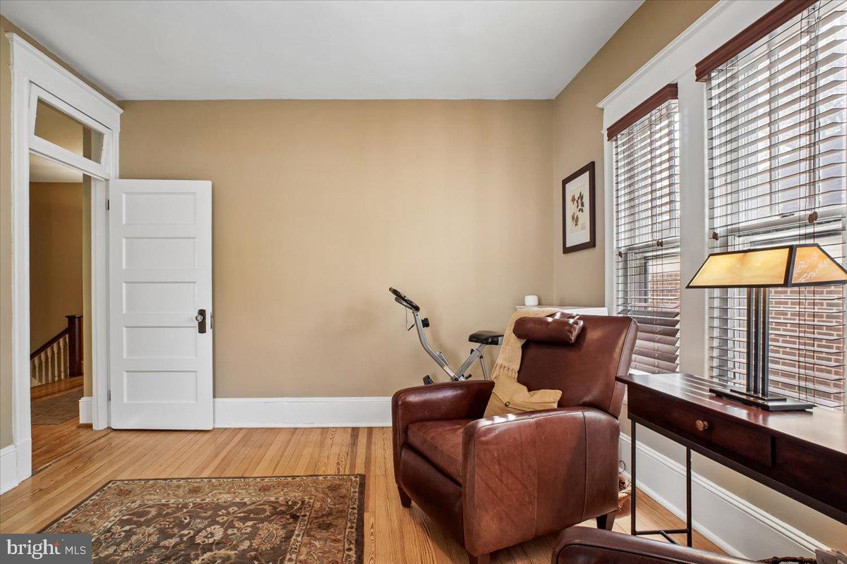 ROSEMONT - Residential