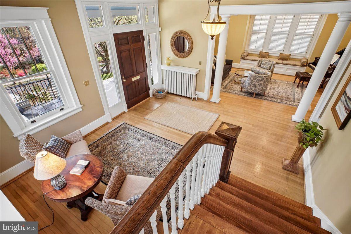 ROSEMONT - Residential