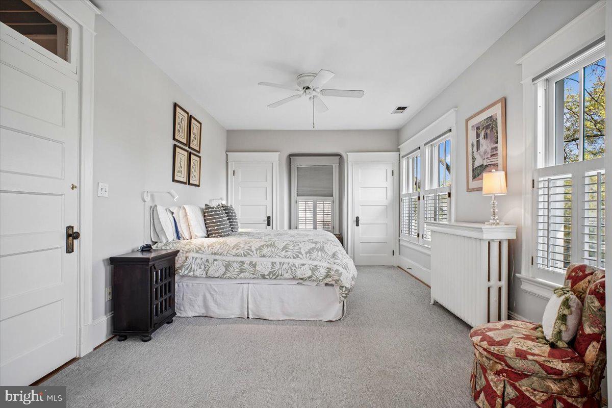 ROSEMONT - Residential