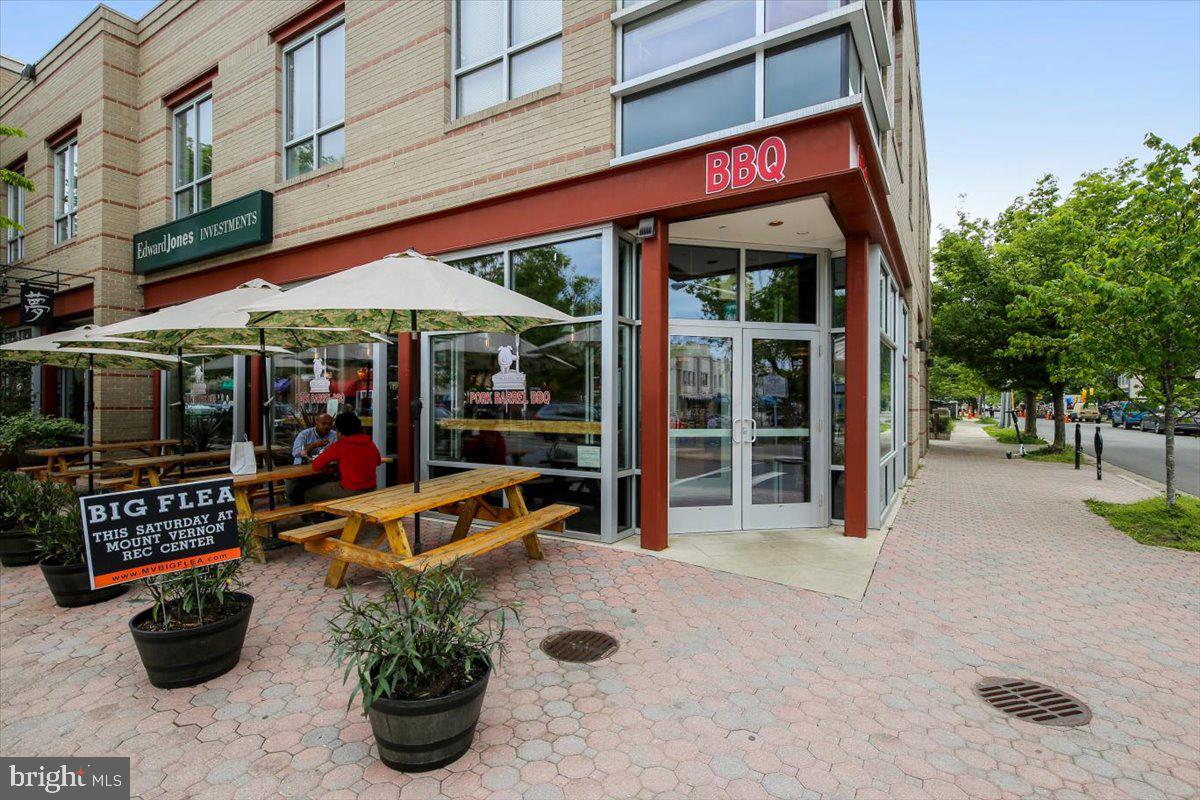 ROSEMONT - Residential