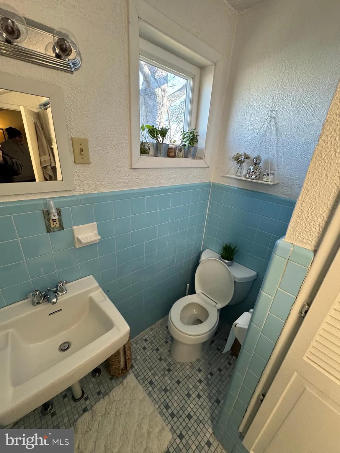 Gloucester City, New Jersey 08030, United States, 4 Bedrooms Bedrooms, ,2 BathroomsBathrooms,Residential,Active,95530