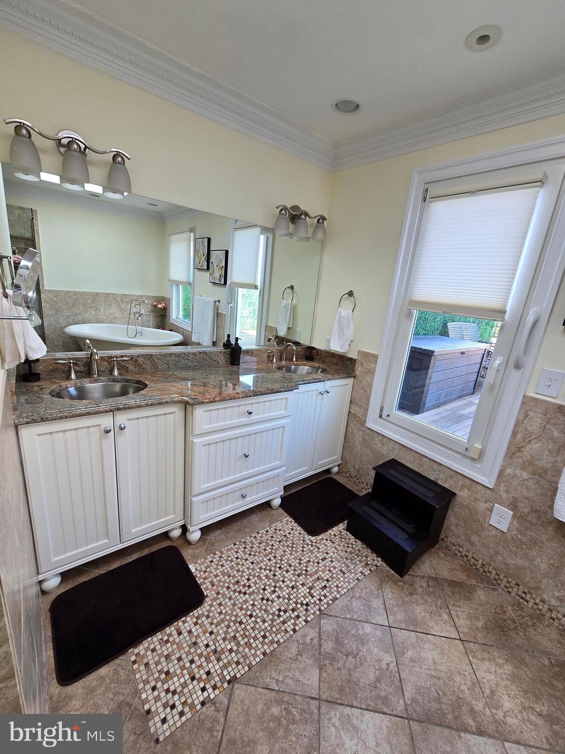 OLD TOWN - Residential