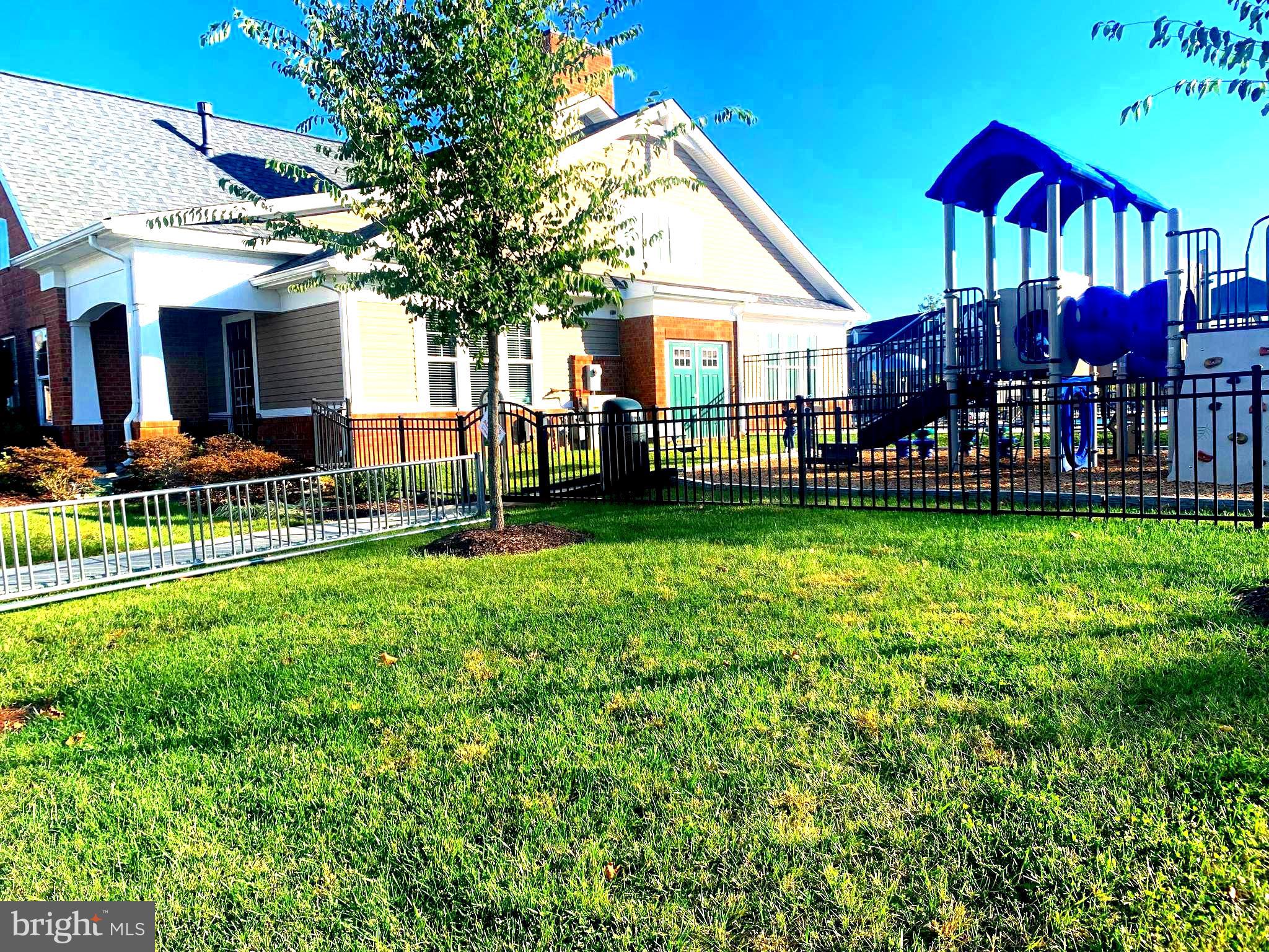 BALLARD GREEN - Residential Lease