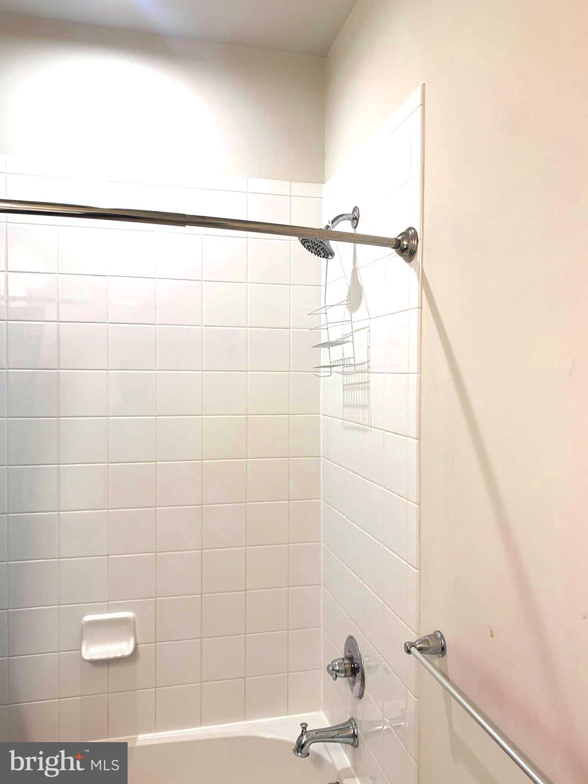 BALLARD GREEN - Residential Lease