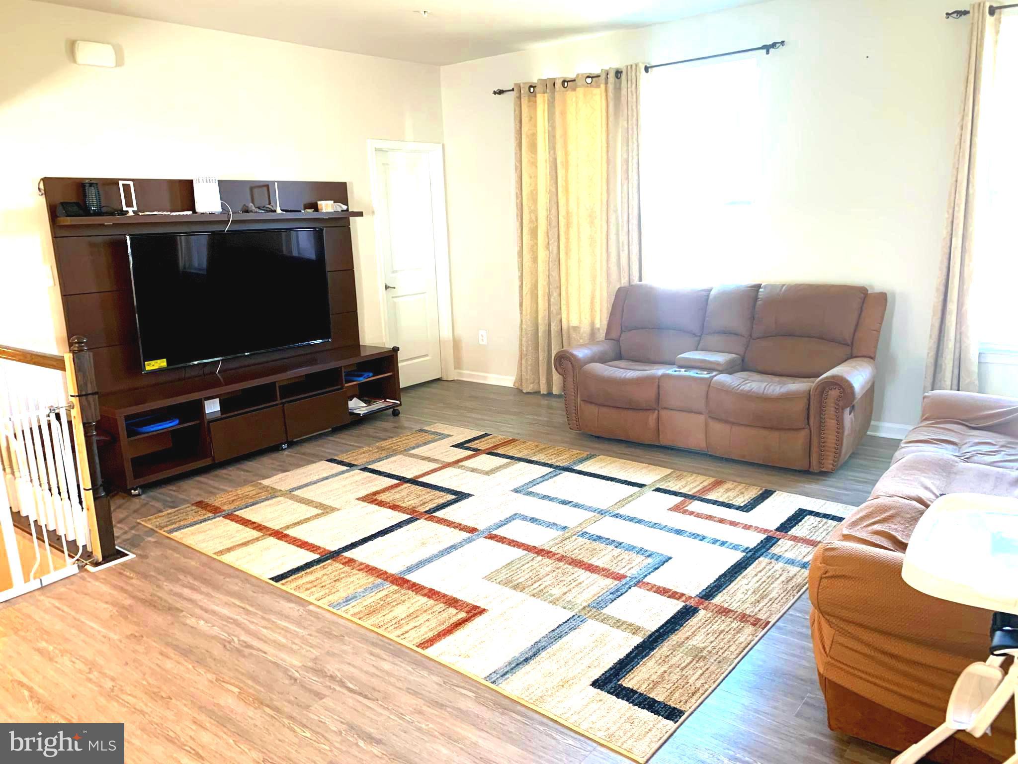 BALLARD GREEN - Residential Lease