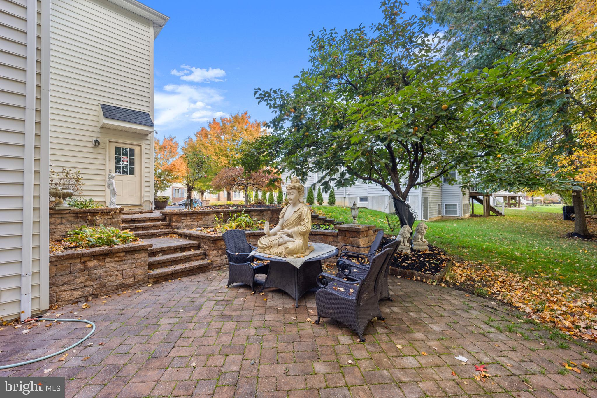 WELLINGTON ESTATES - Residential