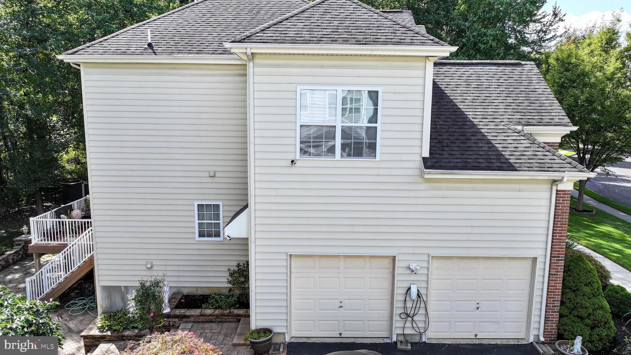 WELLINGTON ESTATES - Residential