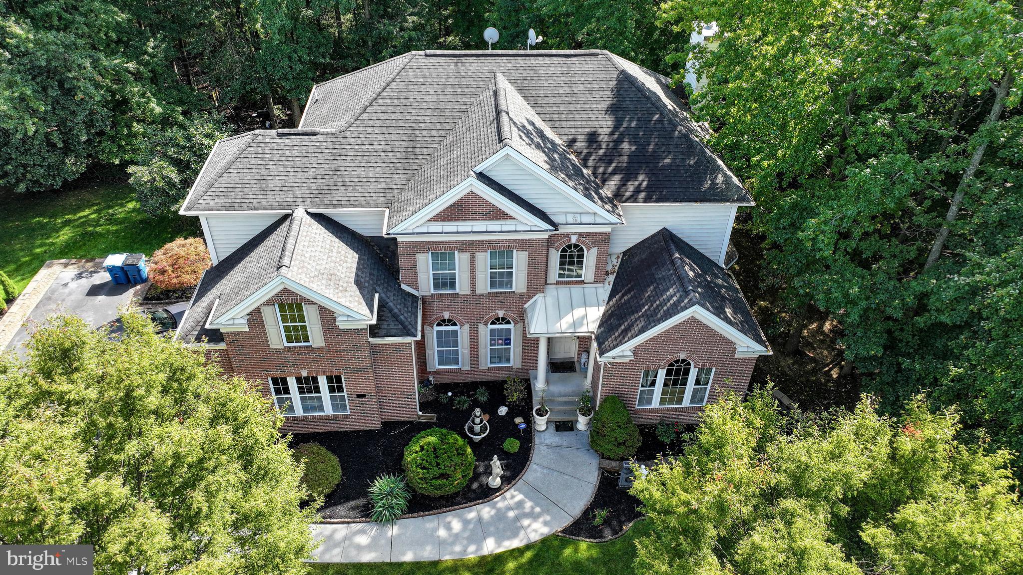 WELLINGTON ESTATES - Residential