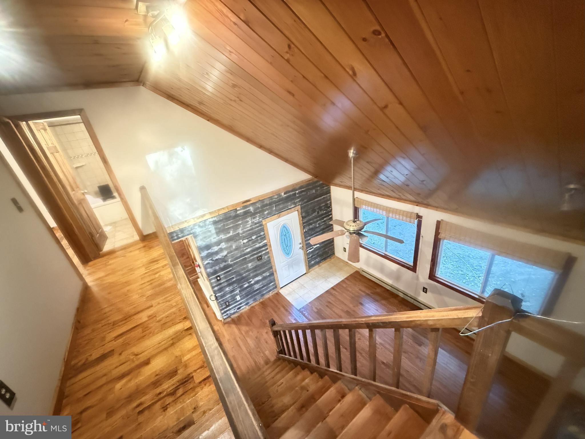 WINONA LAKES - Residential Lease