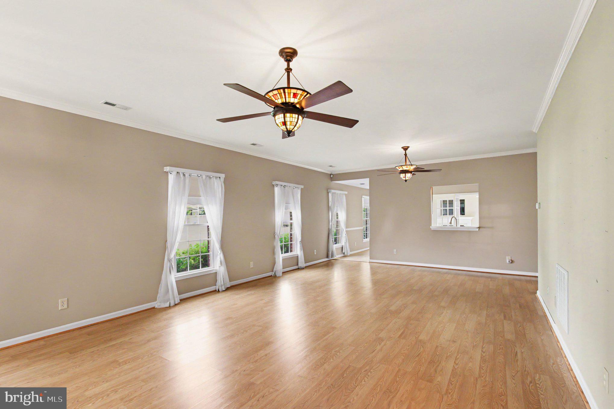 7007 CARMEL LANE