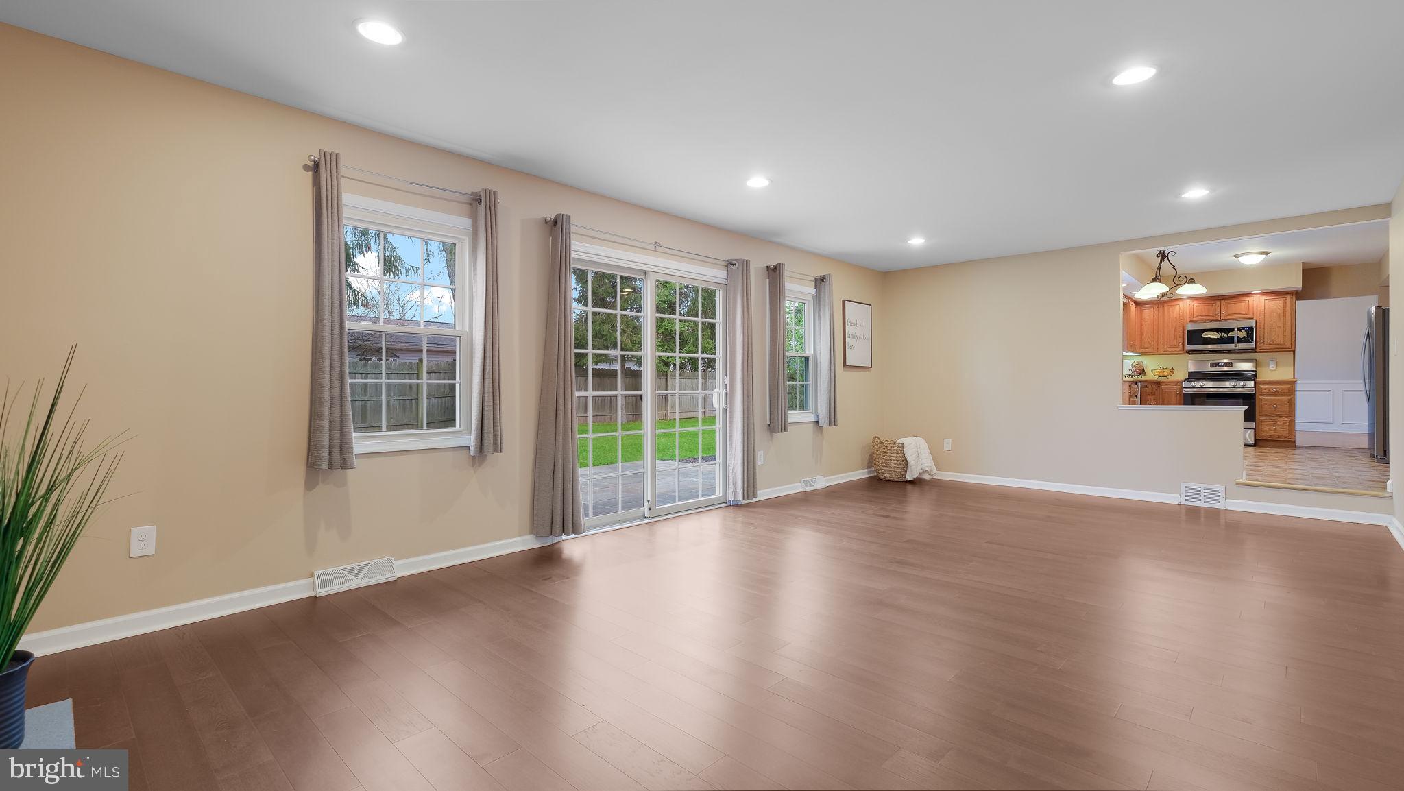 SANDY RIDGE ACRES - Residential