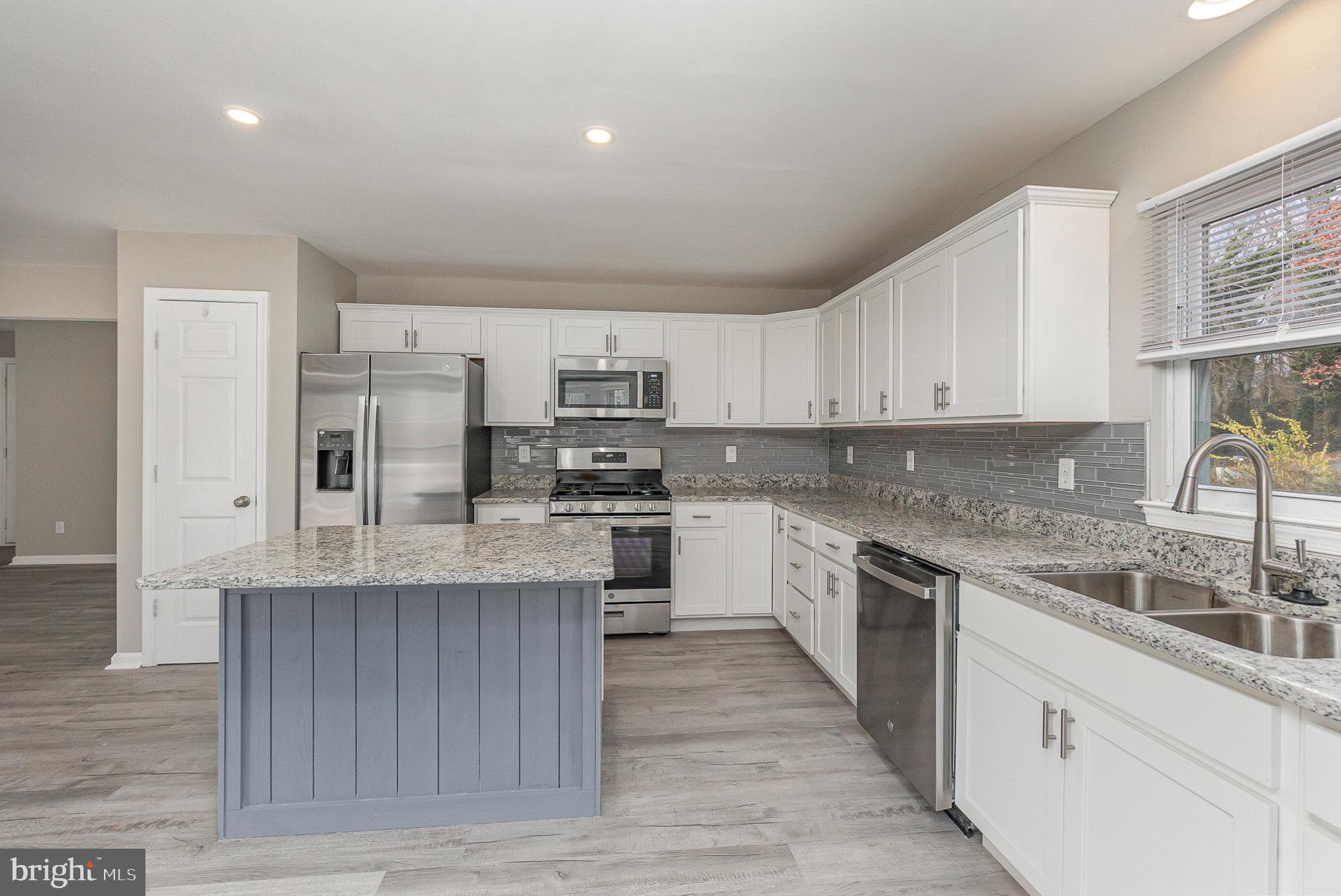 FOREST GREENS - Residential