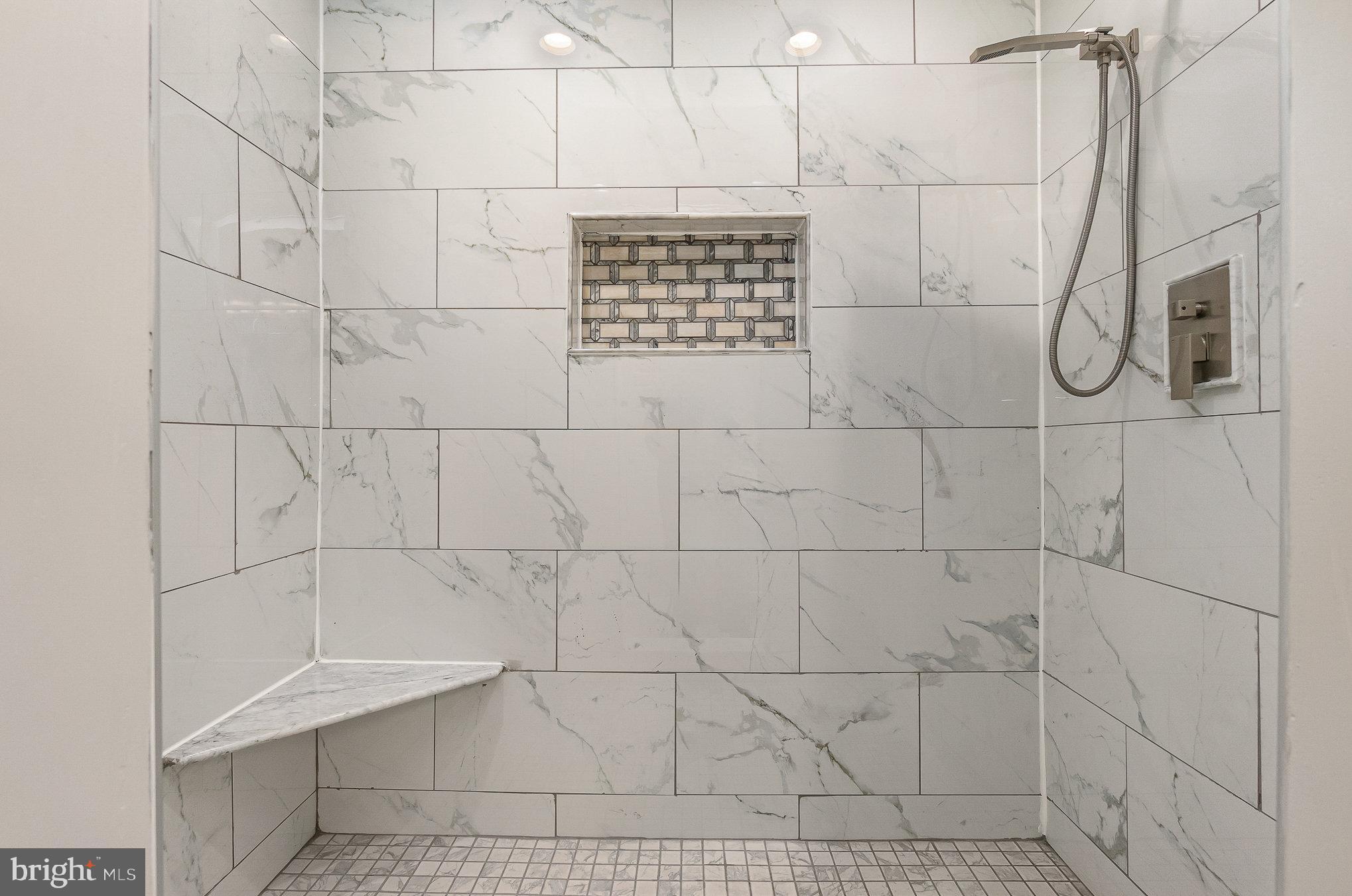 FOREST GREENS - Residential