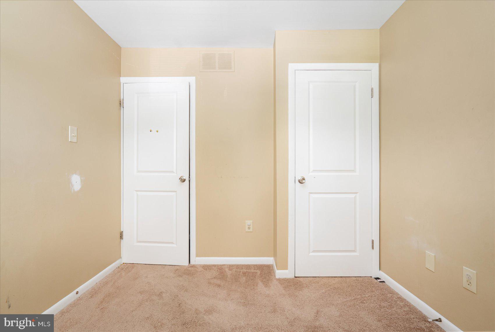 PARKVILLE - Residential