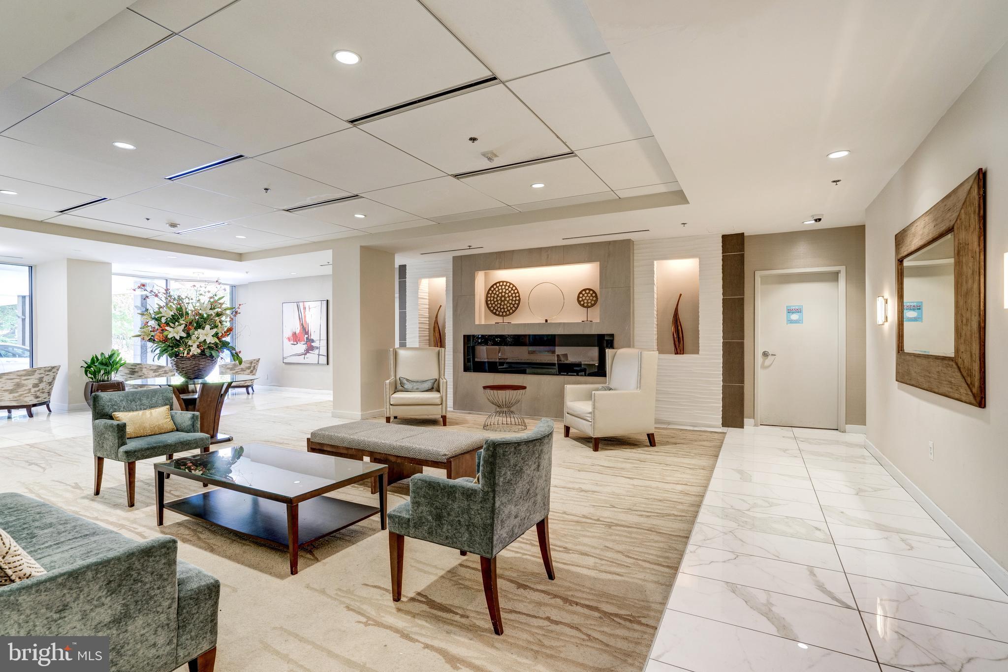 THE KENWOOD - Residential