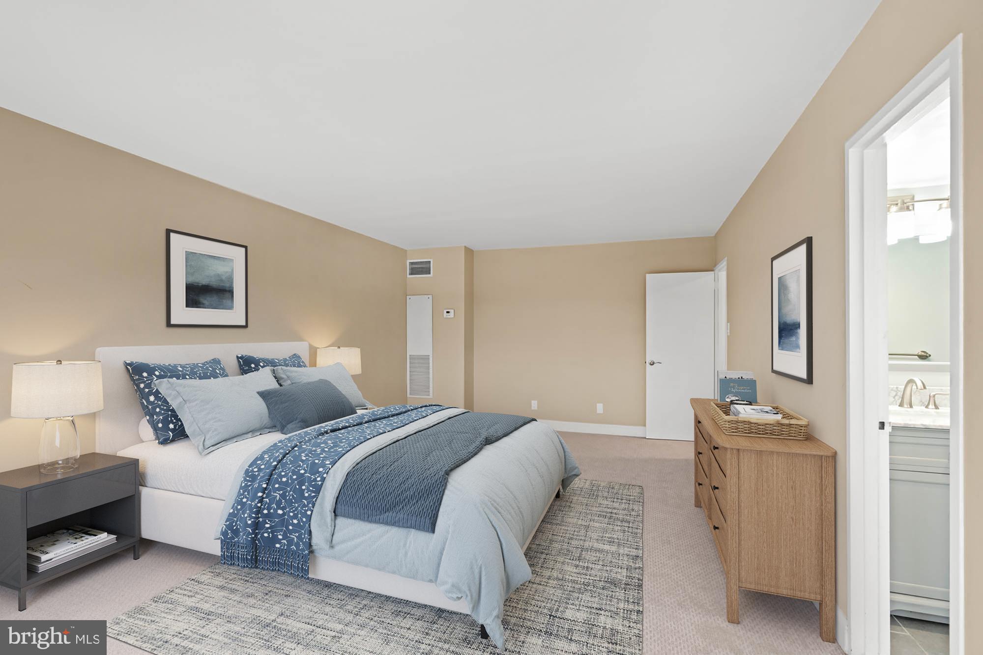 THE KENWOOD - Residential