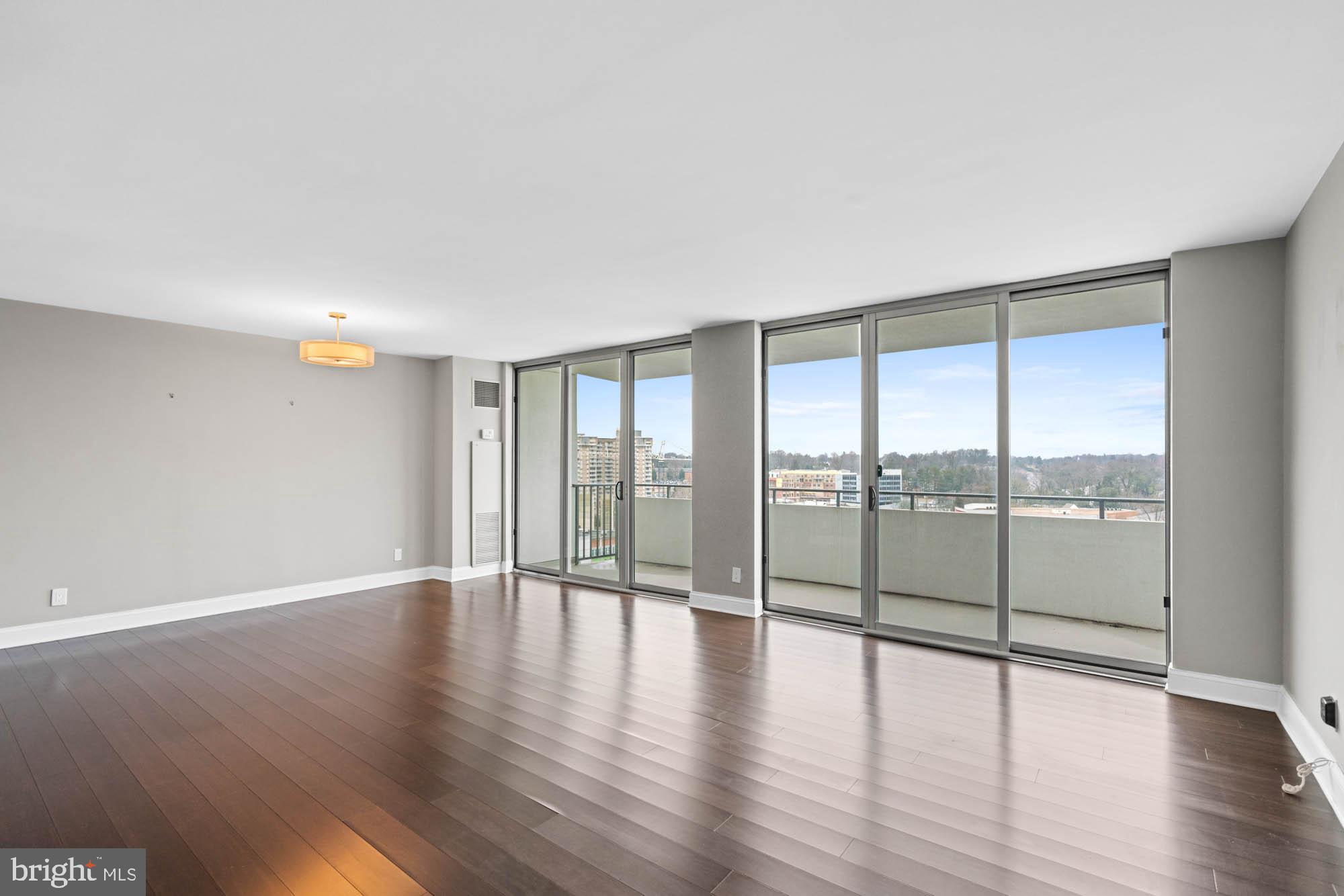 THE KENWOOD - Residential