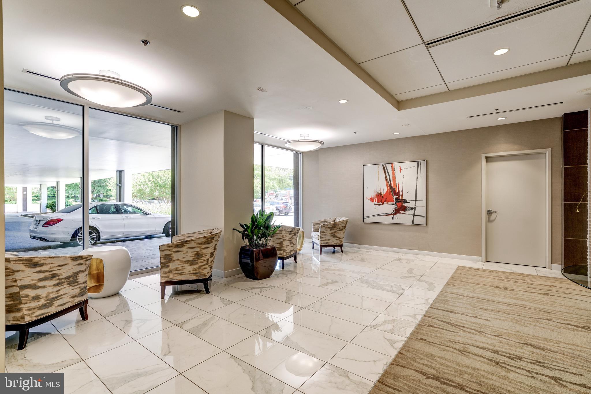 THE KENWOOD - Residential