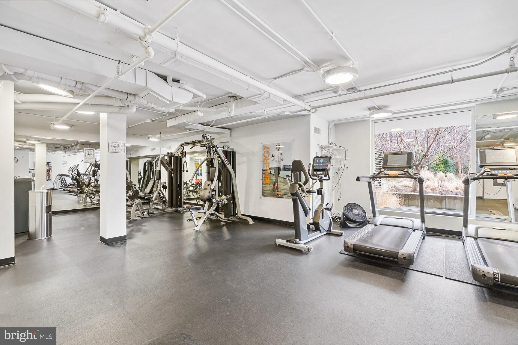 THE KENWOOD - Residential