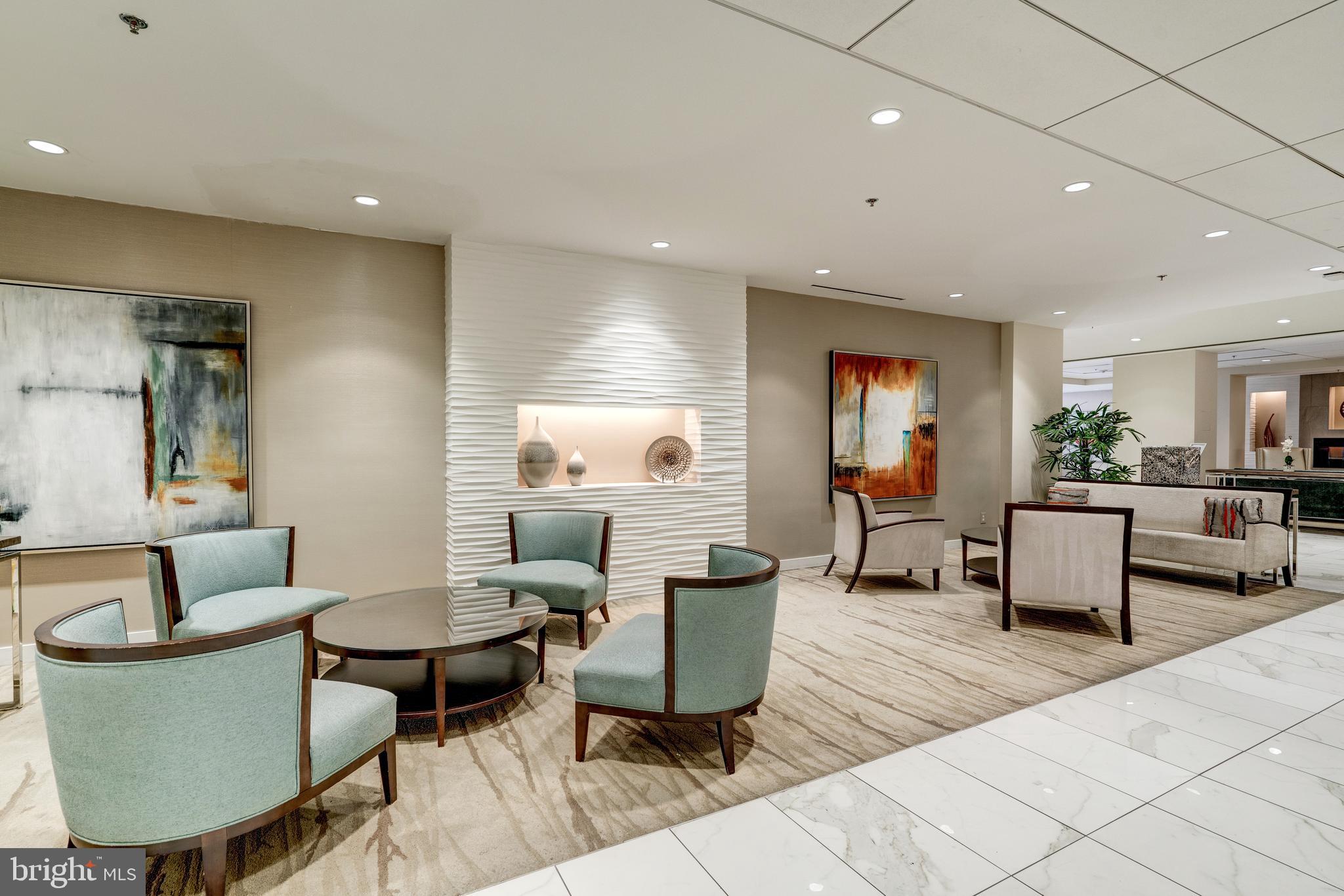 THE KENWOOD - Residential