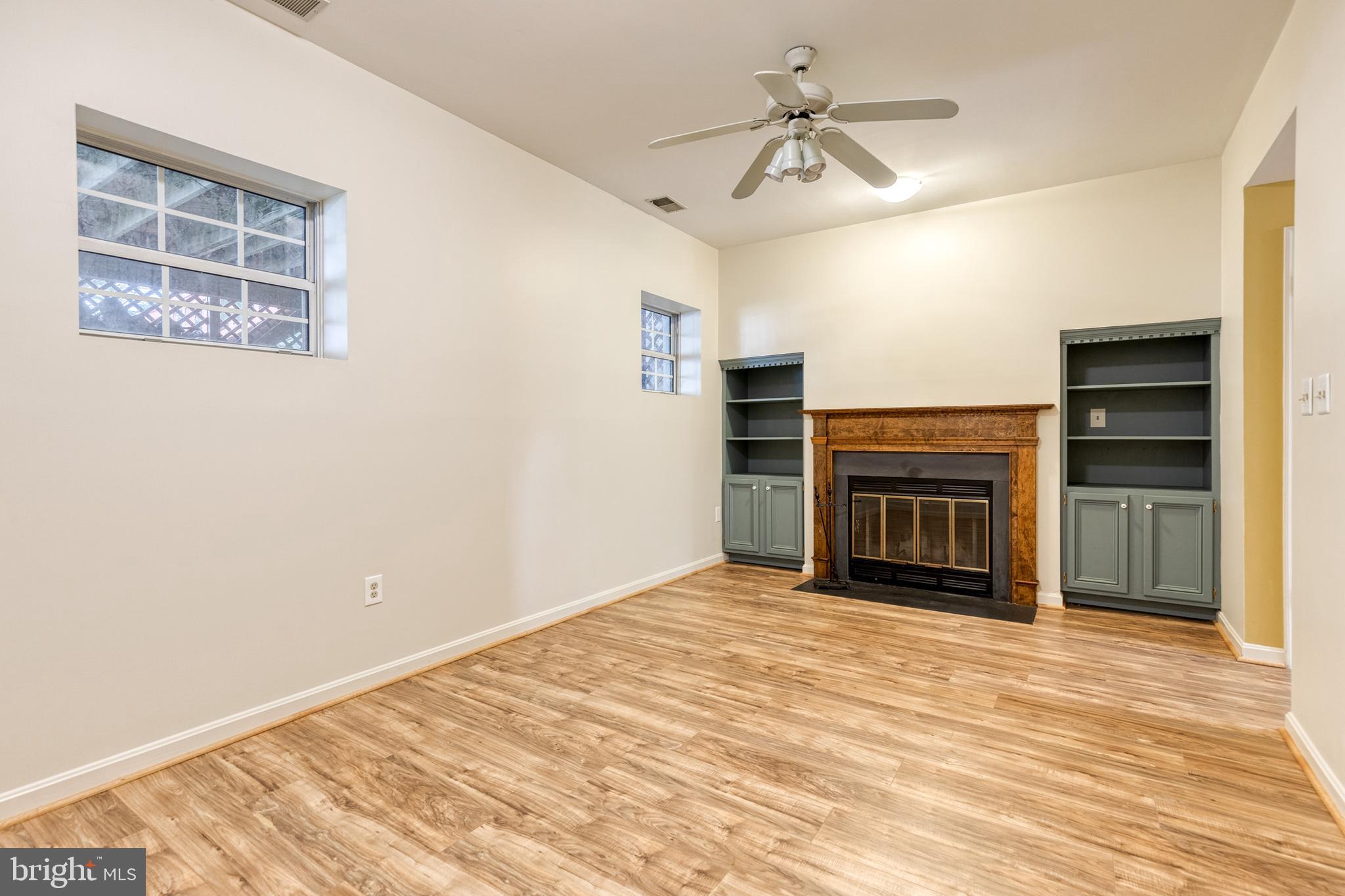 537 WESTSIDE BOULEVARD