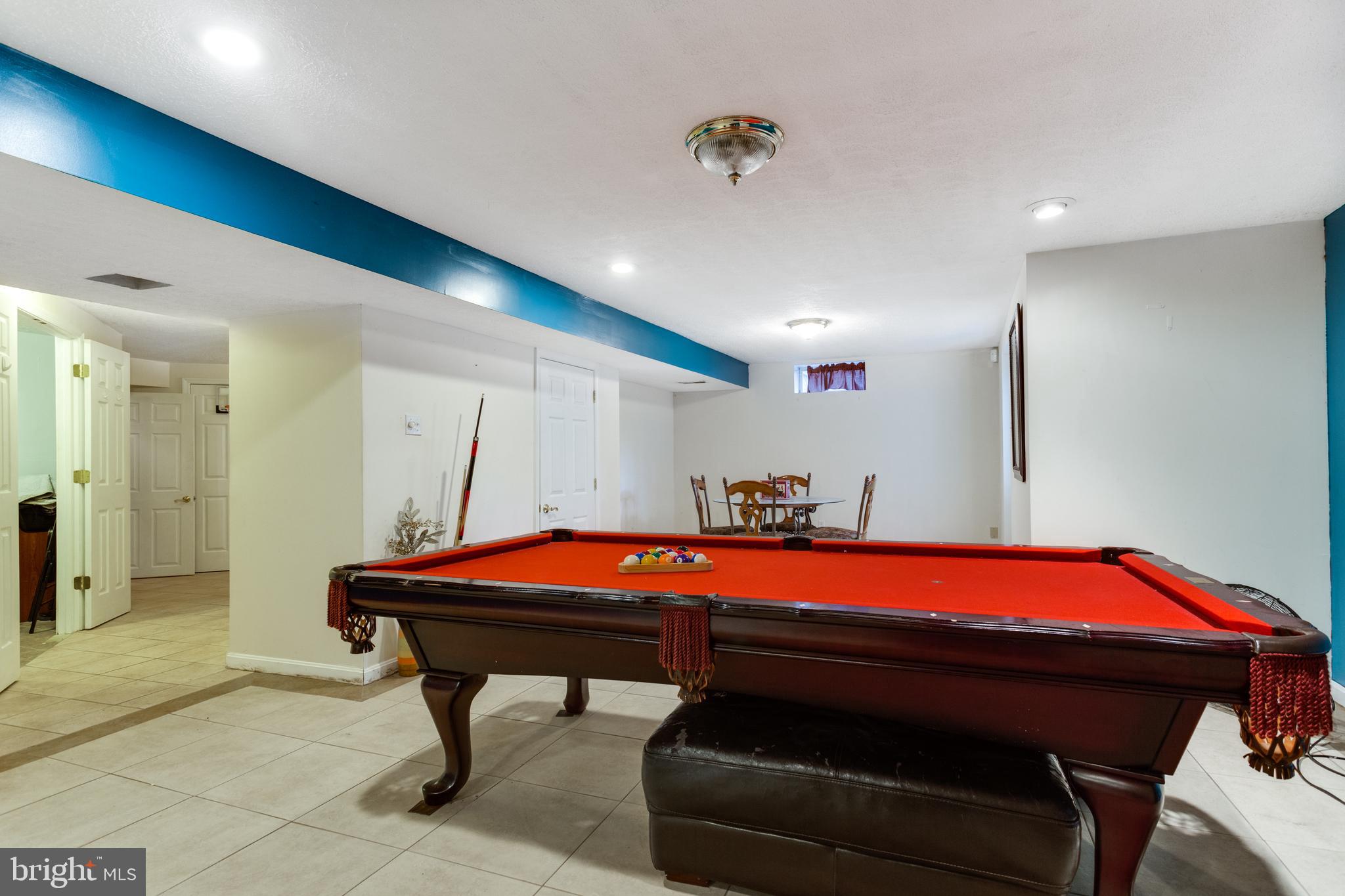 SPRINGHAVEN WOODS - Residential