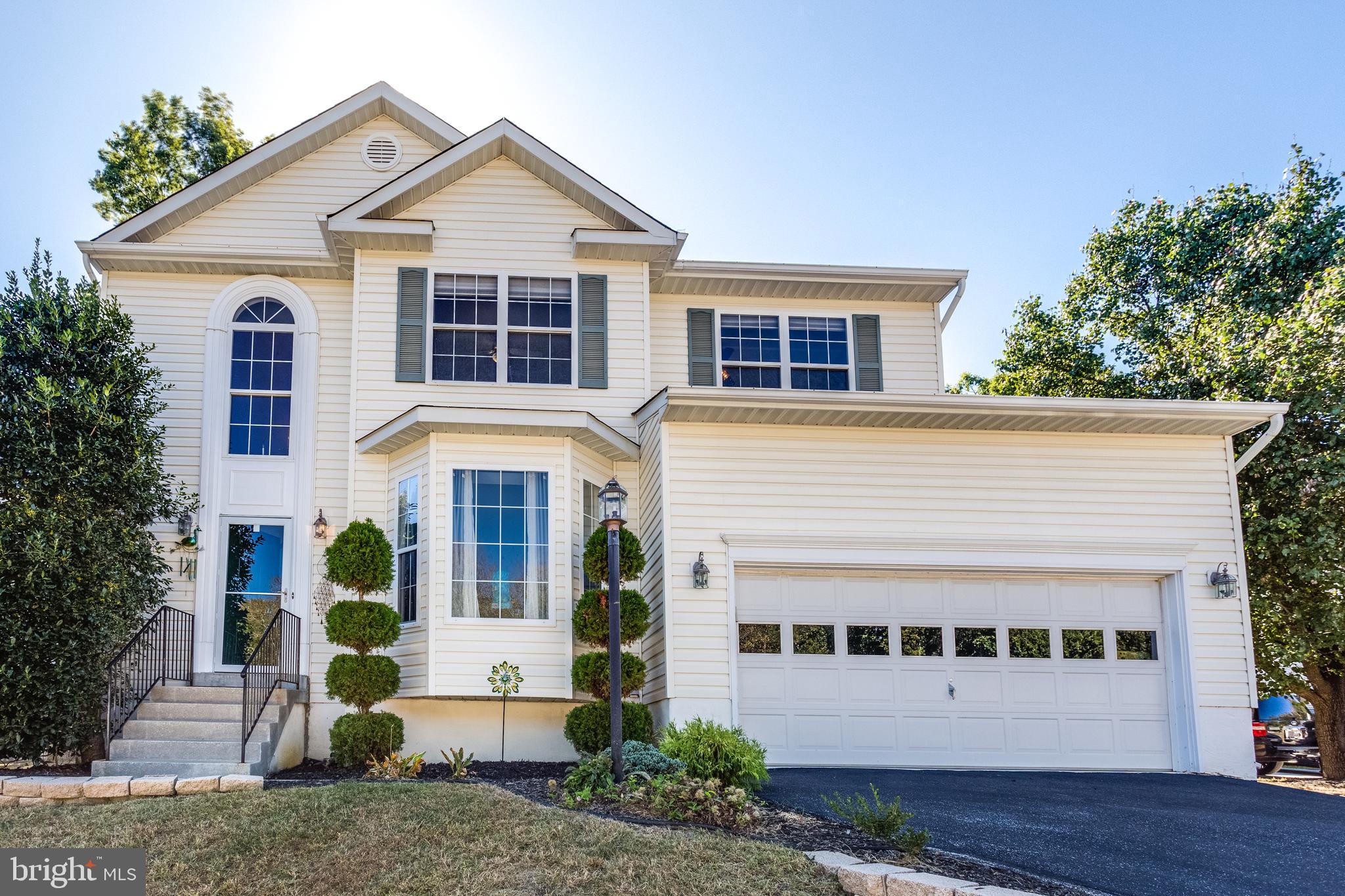 SPRINGHAVEN WOODS - Residential