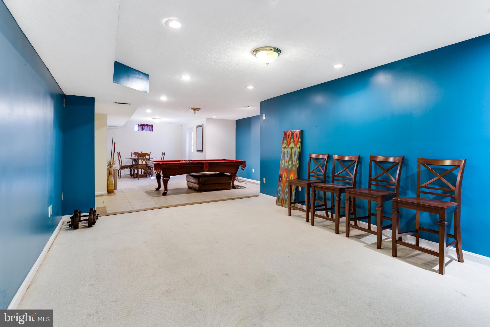 SPRINGHAVEN WOODS - Residential