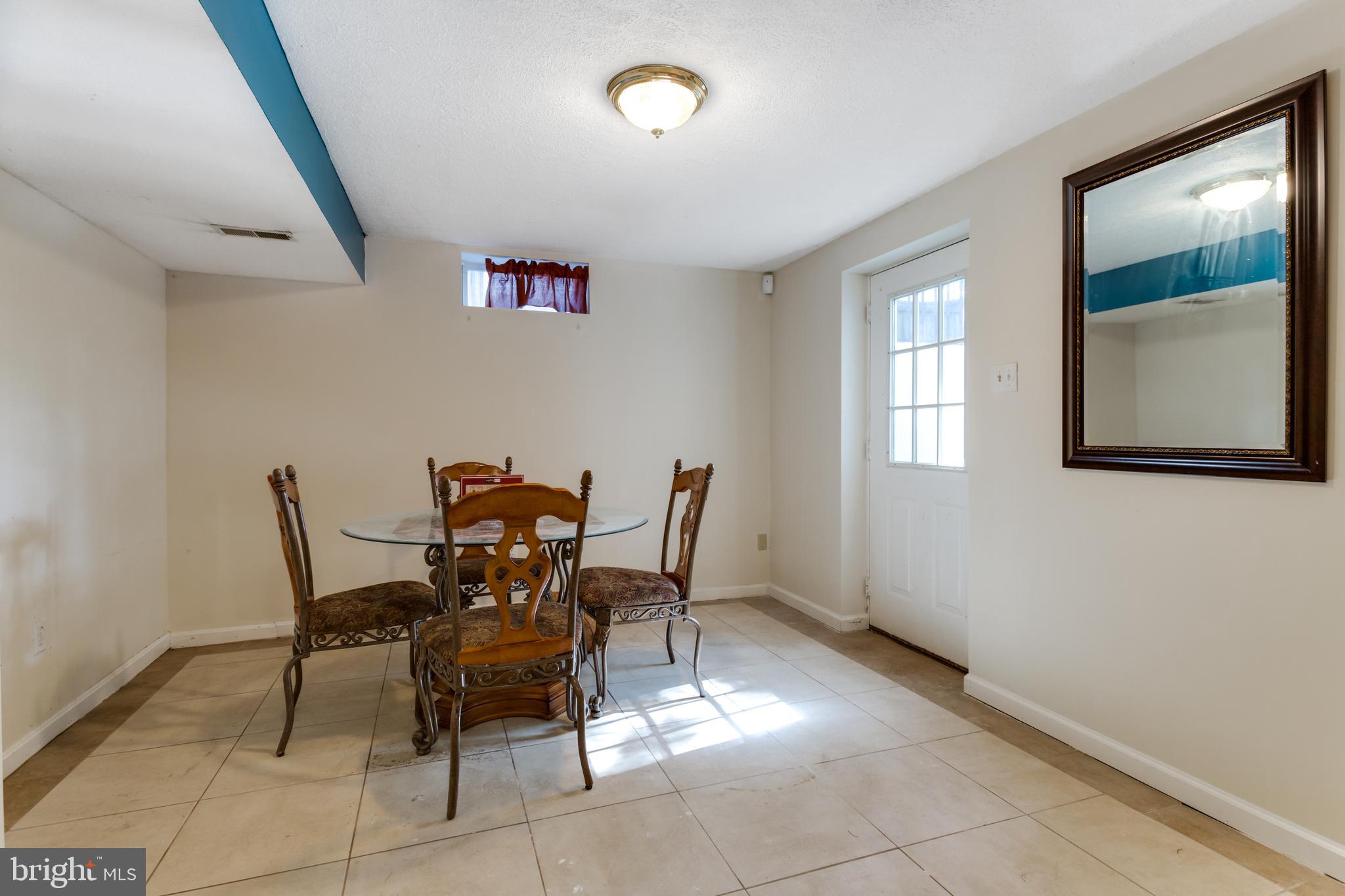 SPRINGHAVEN WOODS - Residential