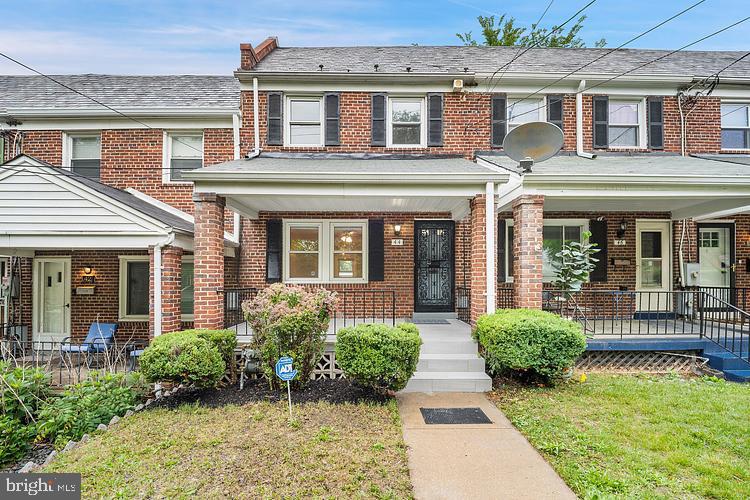 44 CRITTENDEN STREET NE