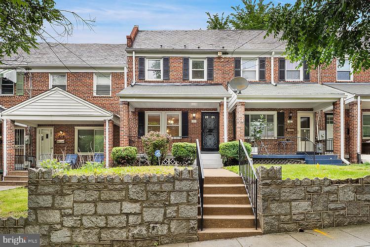 44 CRITTENDEN STREET NE