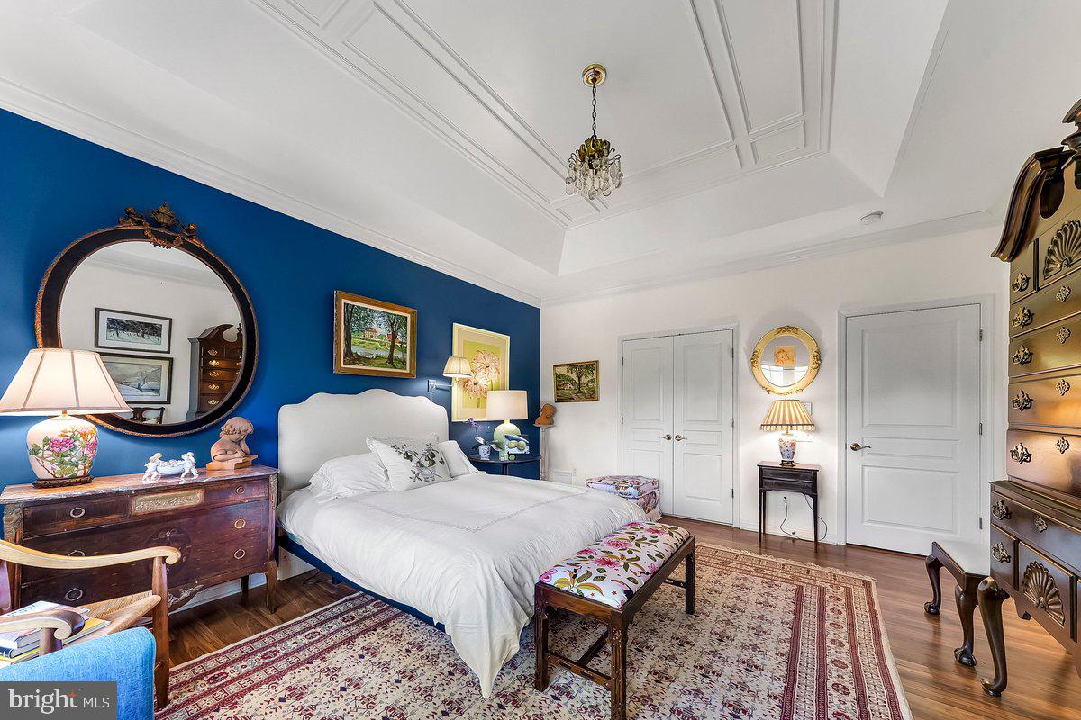 TRADITIONS AT LONG - Residential
