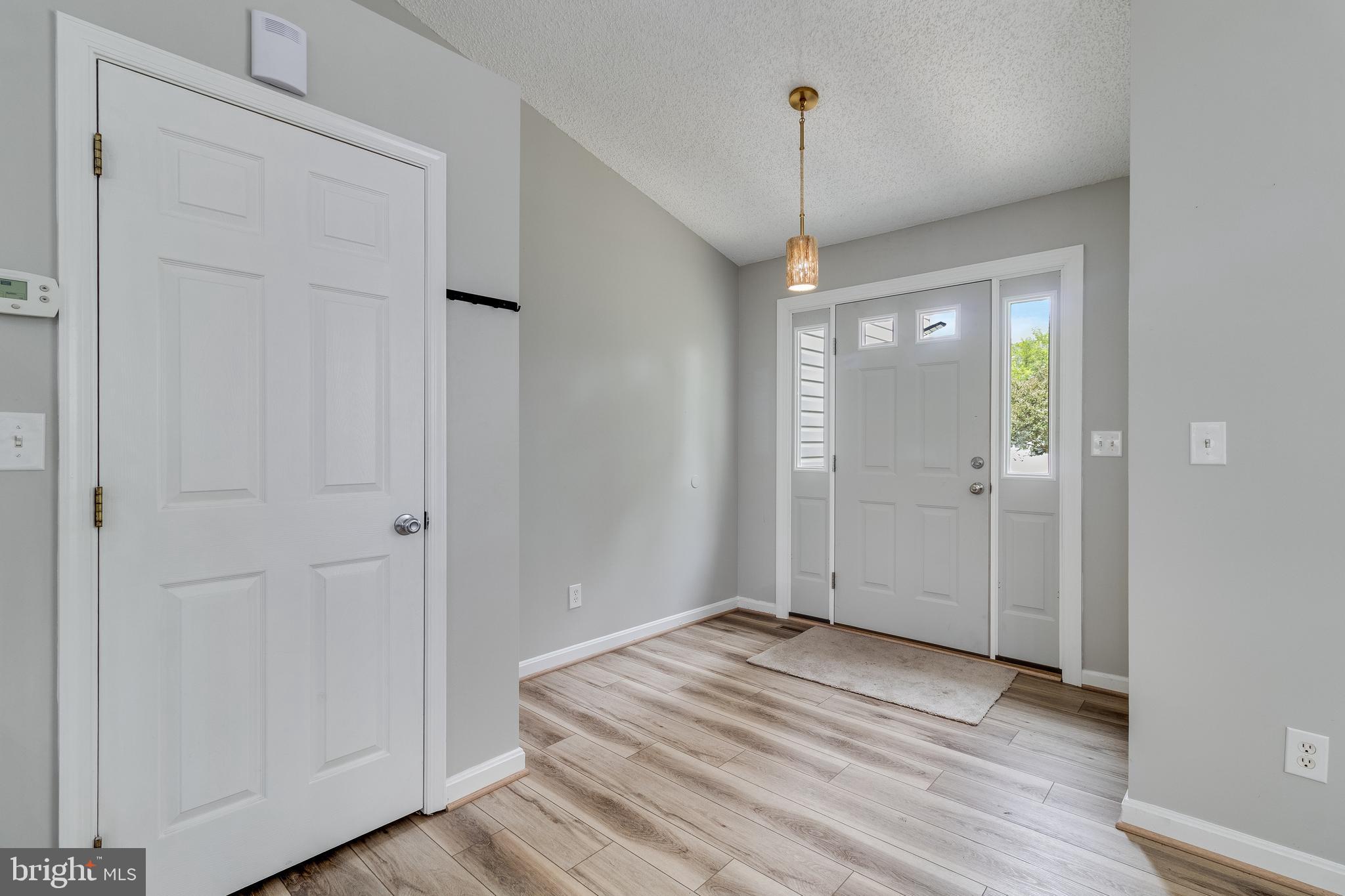 47251 SILVER SLATE DRIVE