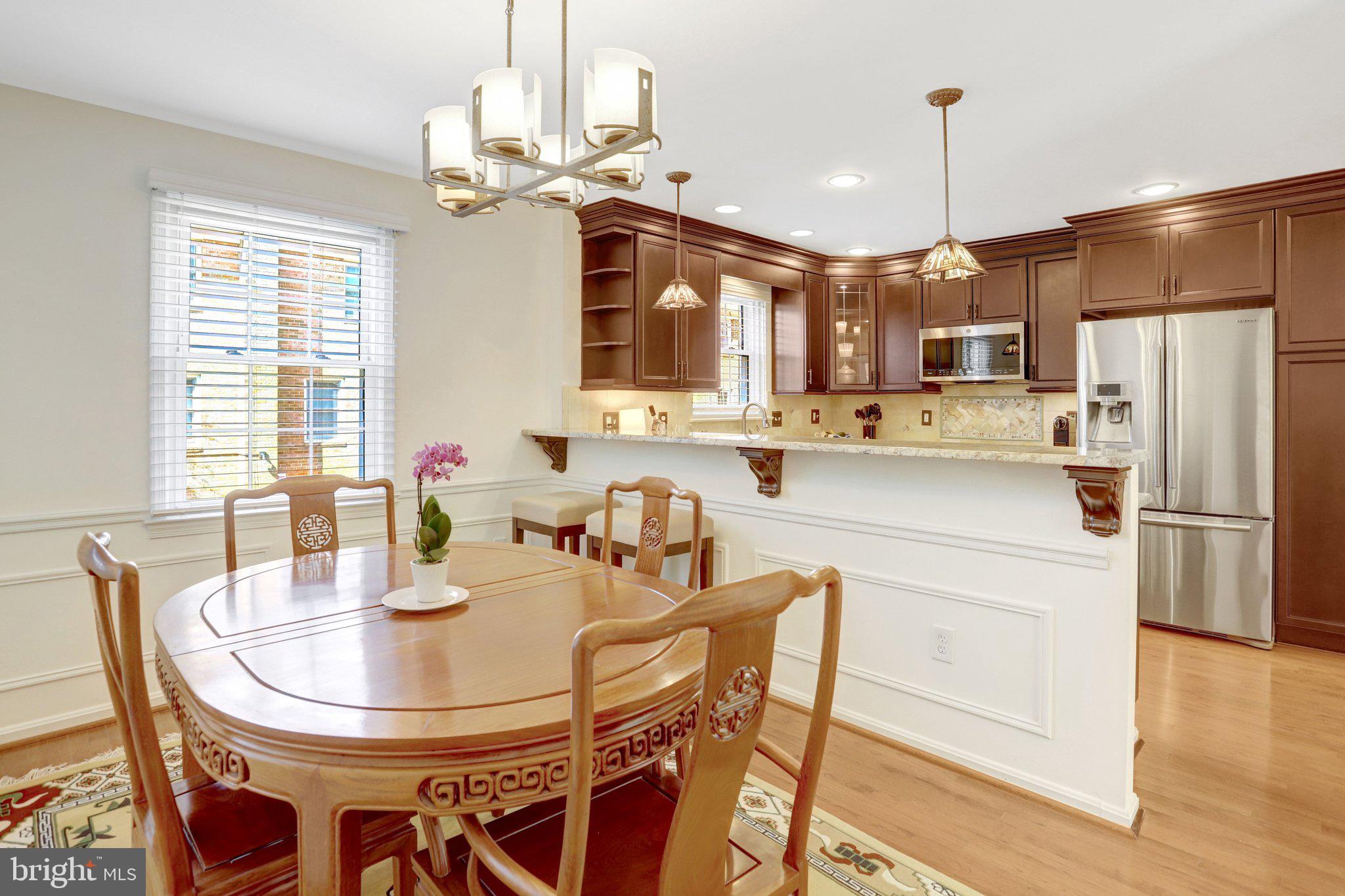 2660 CENTENNIAL COURT