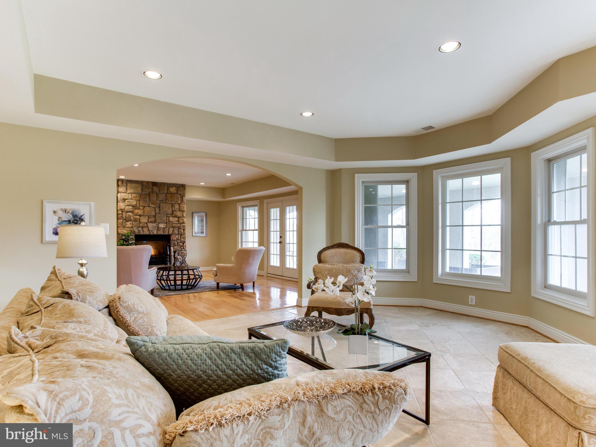 LAKE MANASSAS - Residential