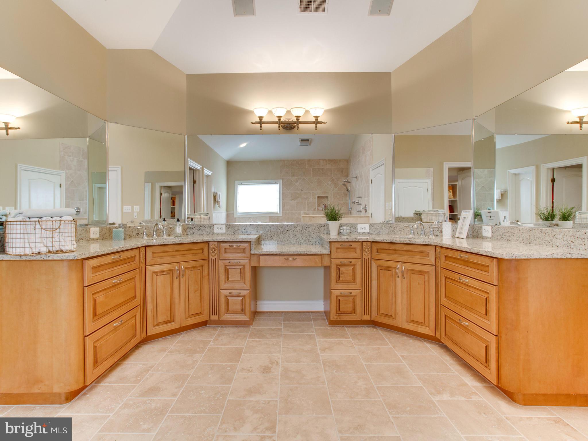 LAKE MANASSAS - Residential